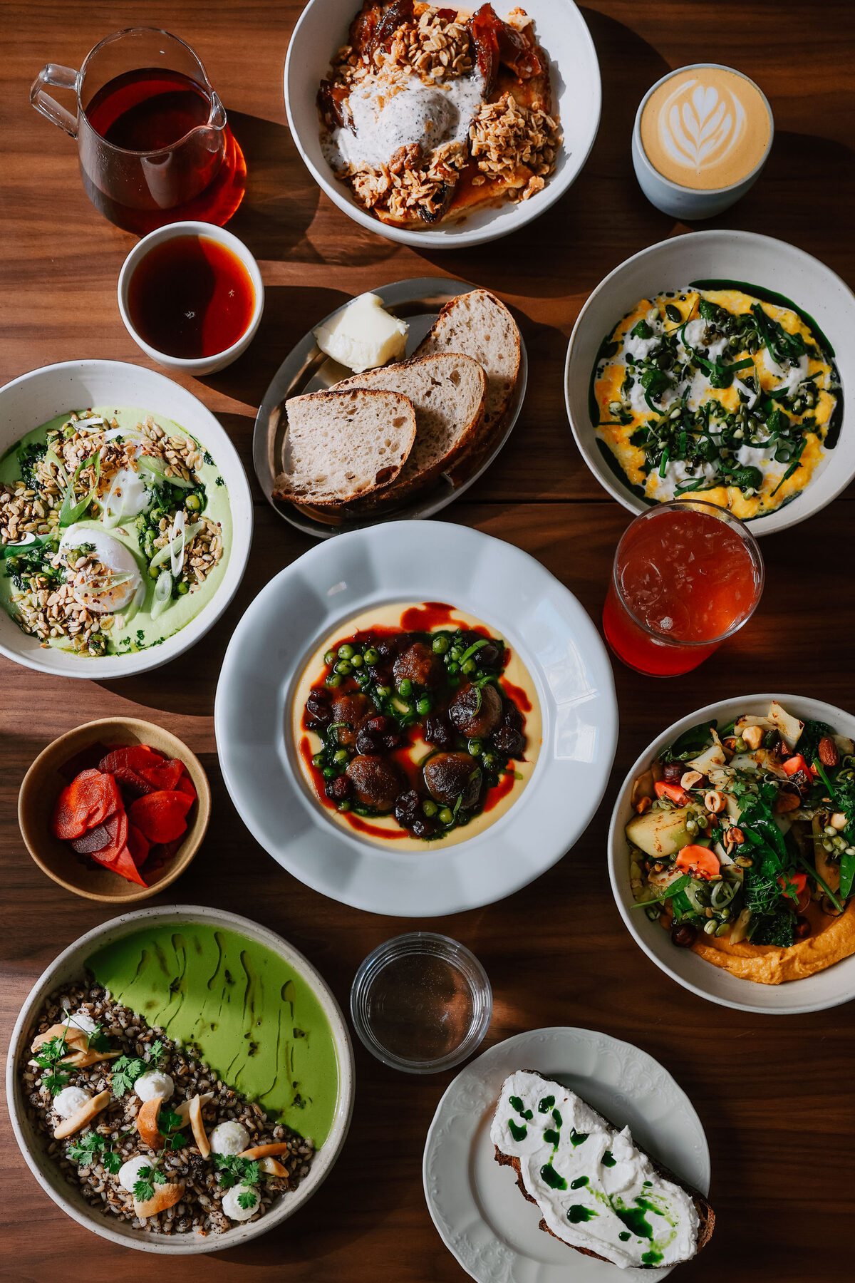 Jarní menu Bistra Etapa — catering pro workshopy a akce ve Studiu Karlín